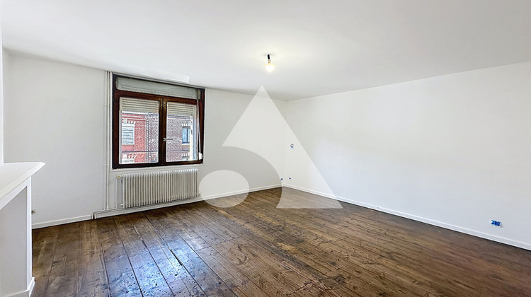 Ma-Cabane - Vente Maison VALENCIENNES, 107 m²