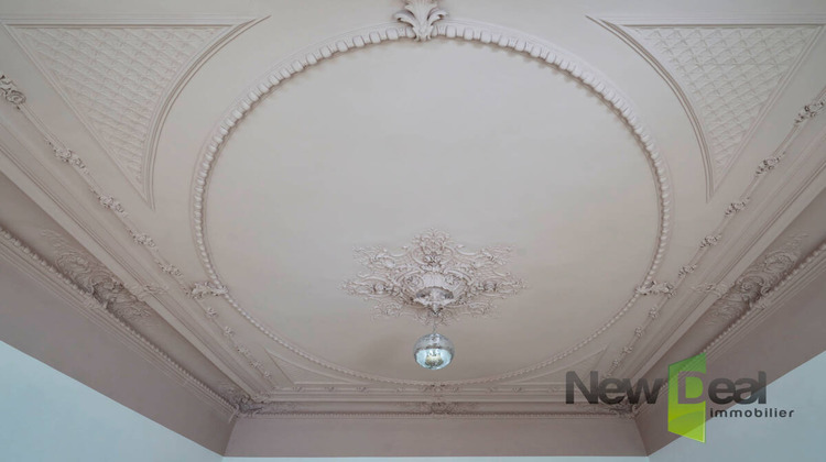 Ma-Cabane - Vente Maison VALENCIENNES, 560 m²