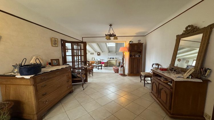Ma-Cabane - Vente Maison Vallabrix, 213 m²