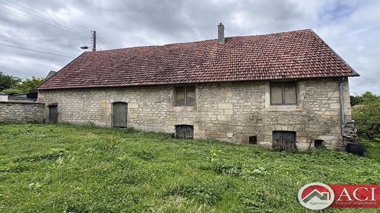 Ma-Cabane - Vente Maison VALLANGOUJARD, 140 m²