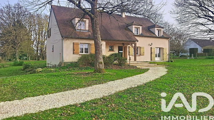 Ma-Cabane - Vente Maison Vallery, 190 m²