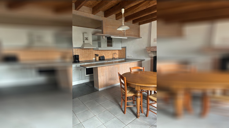 Ma-Cabane - Vente Maison VALLON-EN-SULLY, 90 m²