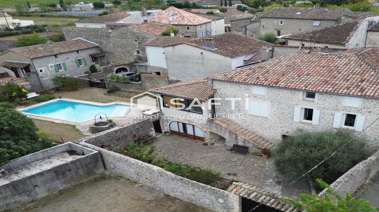 Ma-Cabane - Vente Maison Vallon-Pont-d'Arc, 144 m²