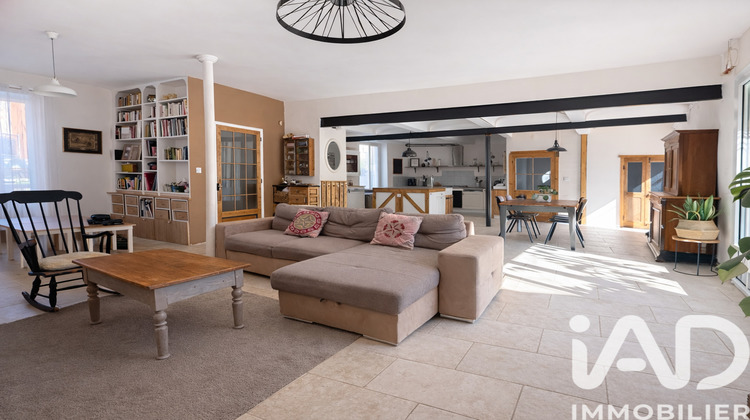 Ma-Cabane - Vente Maison Valréas, 280 m²