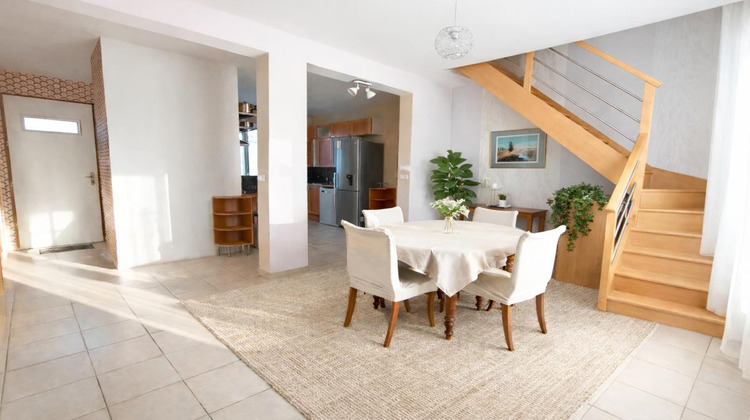 Ma-Cabane - Vente Maison VARENNES JARCY, 157 m²