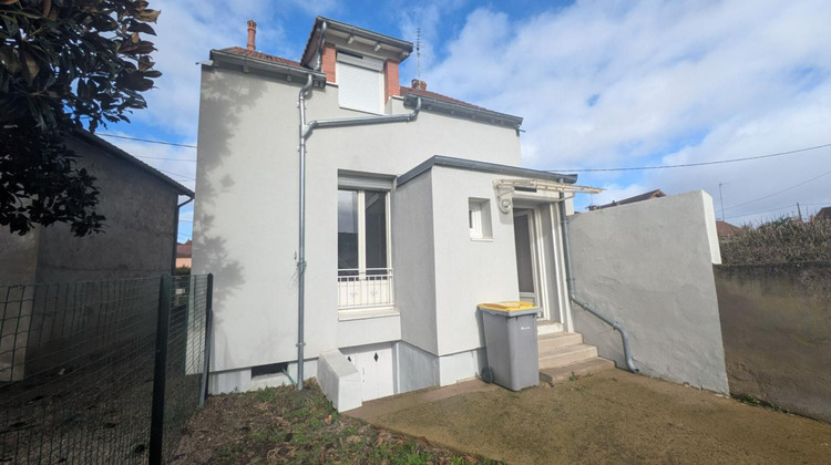 Ma-Cabane - Vente Maison VARENNES SUR ALLIER, 63 m²