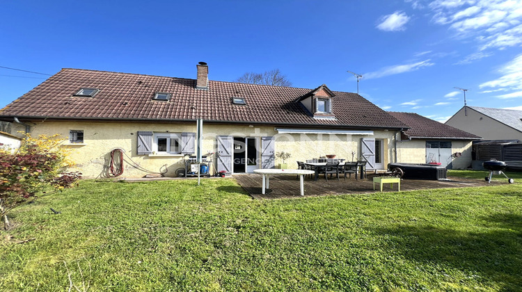 Ma-Cabane - Vente Maison VARENNES-SUR-FOUZON, 106 m²