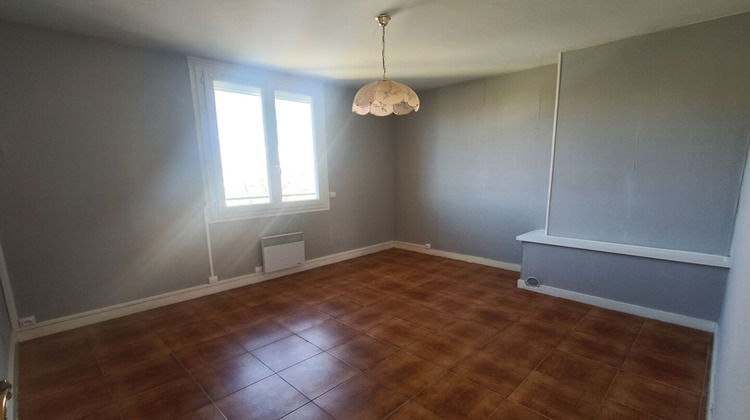 Ma-Cabane - Vente Maison VARENNES-VAUZELLES, 74 m²