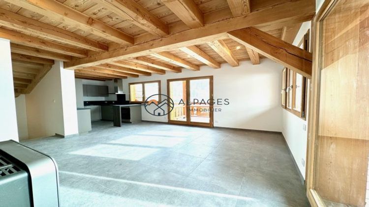 Ma-Cabane - Vente Maison Vars, 257 m²