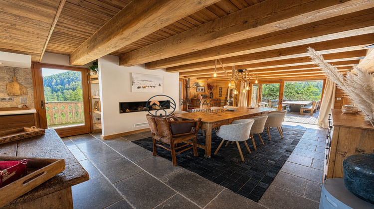 Ma-Cabane - Vente Maison Vars, 335 m²