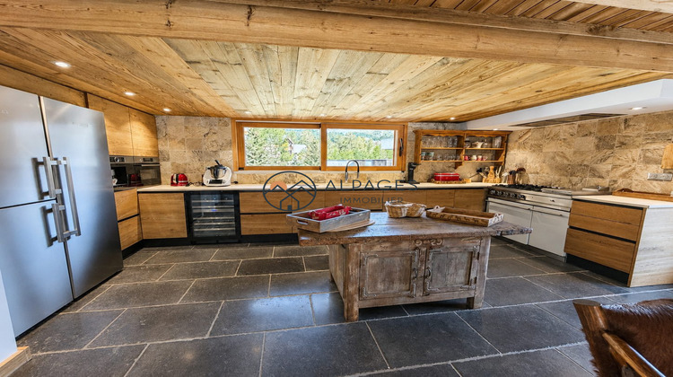 Ma-Cabane - Vente Maison Vars, 335 m²