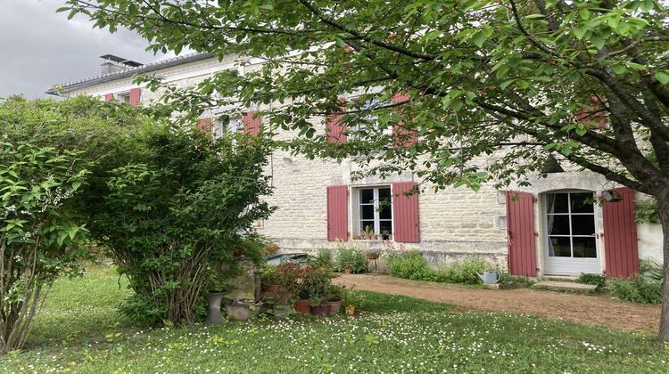 Ma-Cabane - Vente Maison Vars, 228 m²