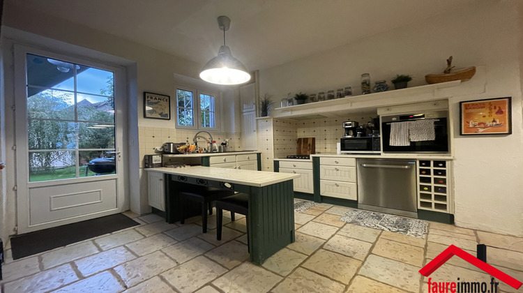 Ma-Cabane - Vente Maison Vars-sur-Roseix, 150 m²