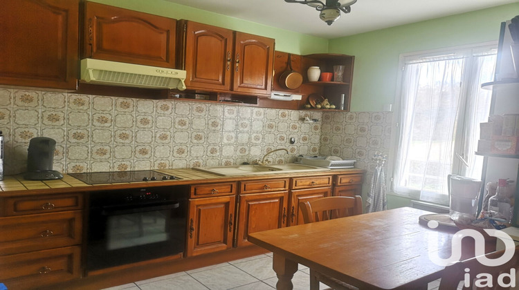 Ma-Cabane - Vente Maison Varzay, 119 m²