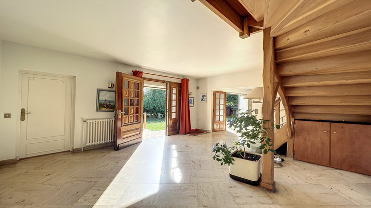 Ma-Cabane - Vente Maison Vaucresson, 240 m²