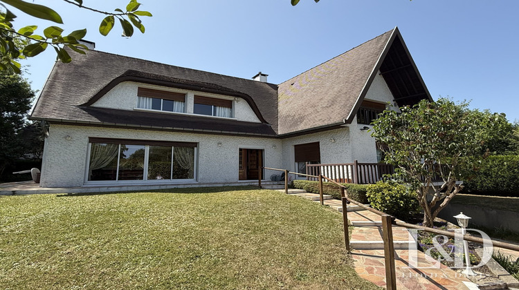 Ma-Cabane - Vente Maison Vaucresson, 236 m²