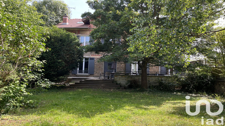Ma-Cabane - Vente Maison Vaucresson, 230 m²