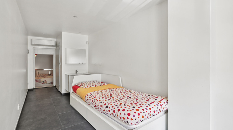 Ma-Cabane - Vente Maison VAULX-EN-VELIN, 285 m²