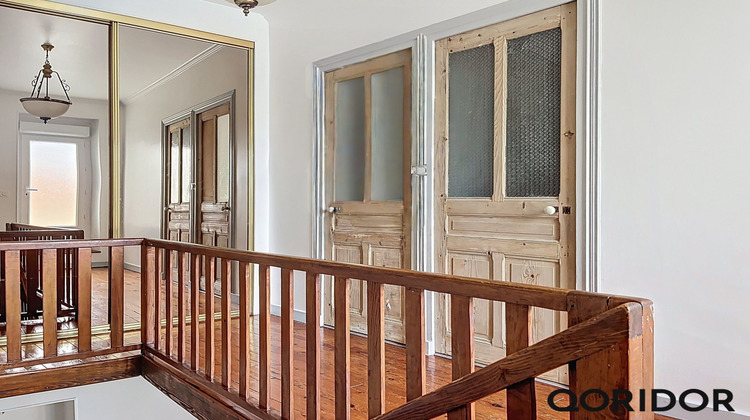 Ma-Cabane - Vente Maison Vaulx-en-Velin, 285 m²