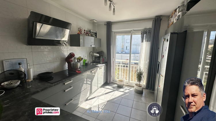 Ma-Cabane - Vente Maison VAULX EN VELIN, 92 m²