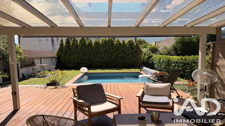 Ma-Cabane - Vente Maison Vaulx-en-Velin, 124 m²