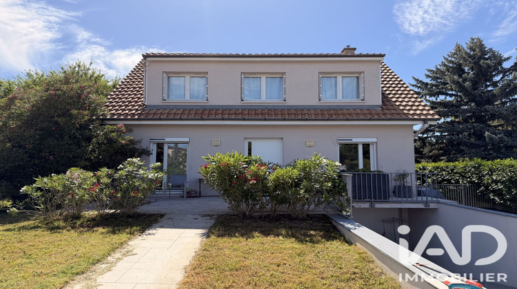 Ma-Cabane - Vente Maison Vaulx-en-Velin, 124 m²