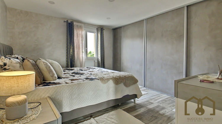 Ma-Cabane - Vente Maison Vaulx-en-Velin, 80 m²