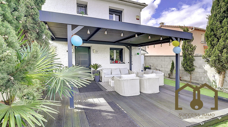 Ma-Cabane - Vente Maison Vaulx-en-Velin, 75 m²