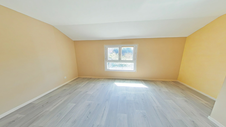 Ma-Cabane - Vente Maison Vaulx-Milieu, 100 m²