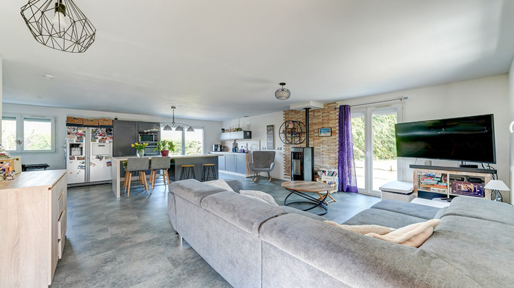 Ma-Cabane - Vente Maison VAULX-MILIEU, 102 m²