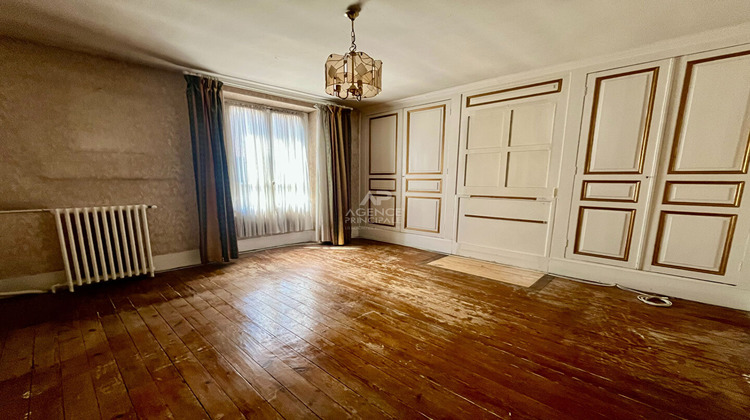 Ma-Cabane - Vente Maison VAUREAL, 313 m²