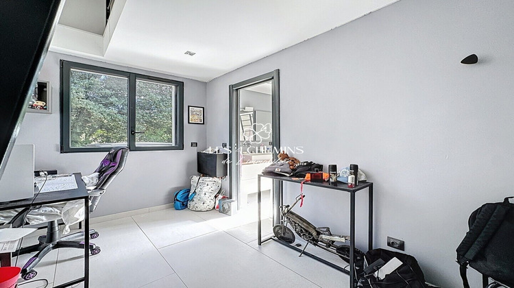 Ma-Cabane - Vente Maison VAUVENARGUES, 174 m²