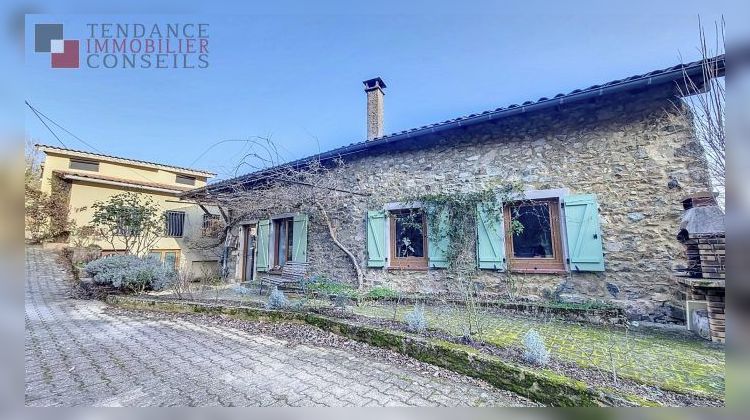 Ma-Cabane - Vente Maison Vaux-en-Beaujolais, 528 m²