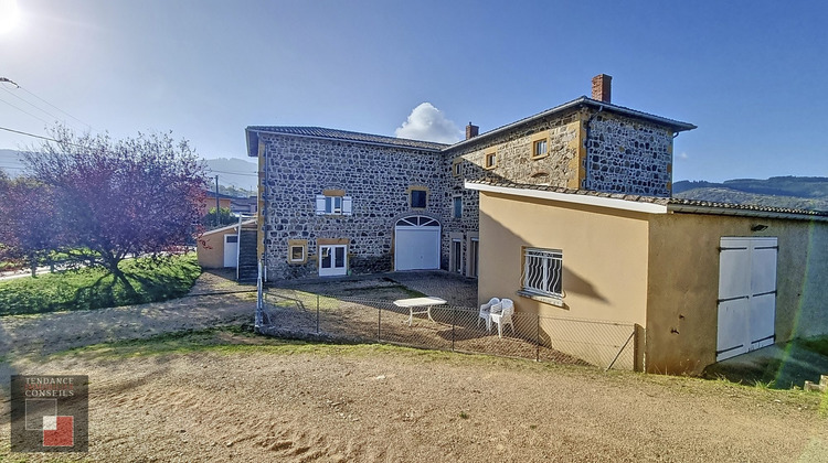 Ma-Cabane - Vente Maison Vaux-en-Beaujolais, 145 m²