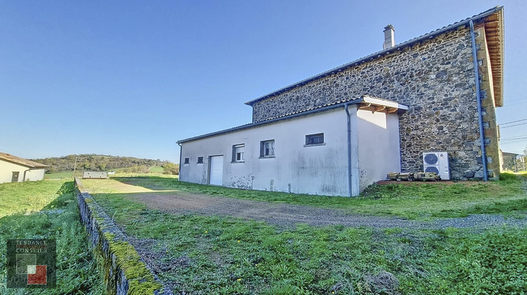 Ma-Cabane - Vente Maison Vaux-en-Beaujolais, 145 m²