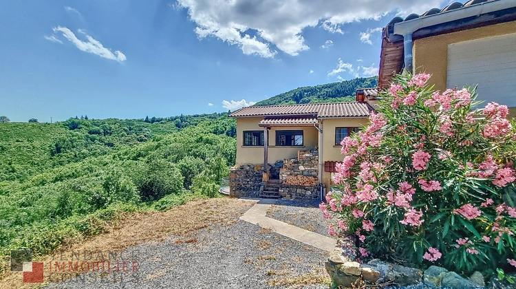 Ma-Cabane - Vente Maison Vaux-en-Beaujolais, 528 m²