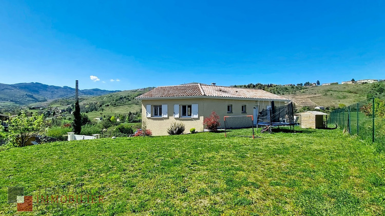 Ma-Cabane - Vente Maison Vaux-en-Beaujolais, 100 m²