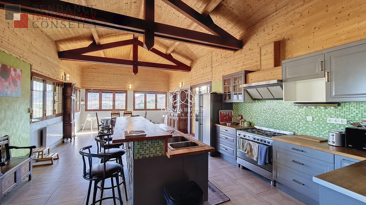 Ma-Cabane - Vente Maison Vaux-en-Beaujolais, 528 m²