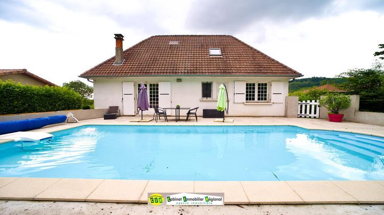 Ma-Cabane - Vente Maison Vaux-en-Bugey, 170 m²