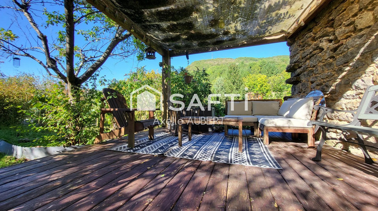 Ma-Cabane - Vente Maison Vaux-en-Bugey, 213 m²