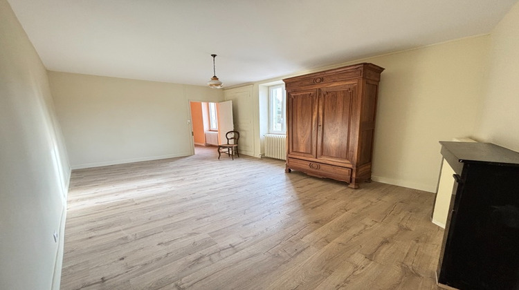 Ma-Cabane - Vente Maison VAUX EN PRE, 79 m²