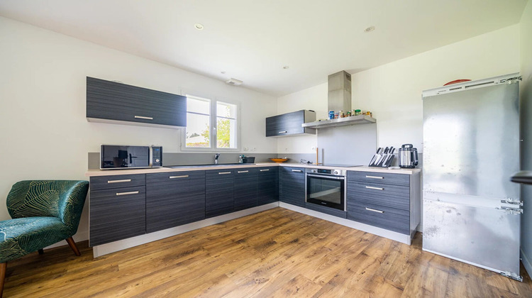 Ma-Cabane - Vente Maison VAUX-SUR-MER, 108 m²