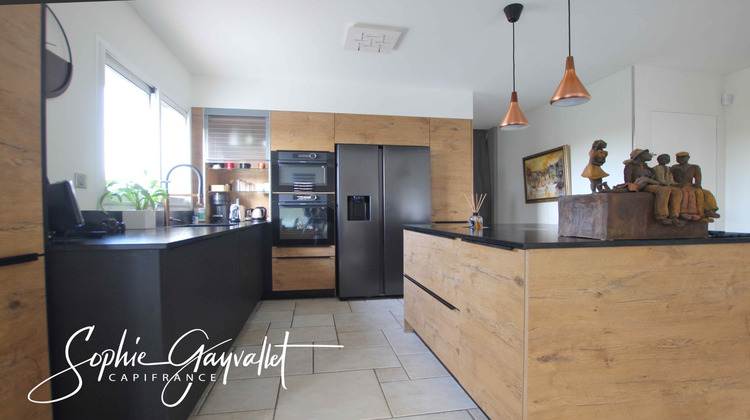 Ma-Cabane - Vente Maison VELAUX, 168 m²