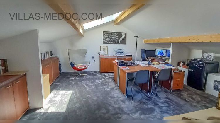 Ma-Cabane - Vente Maison VENDAYS-MONTALIVET, 350 m²