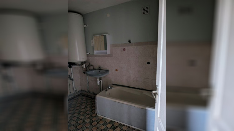 Ma-Cabane - Vente Maison VENDEGIES-SUR-ECAILLON, 52 m²