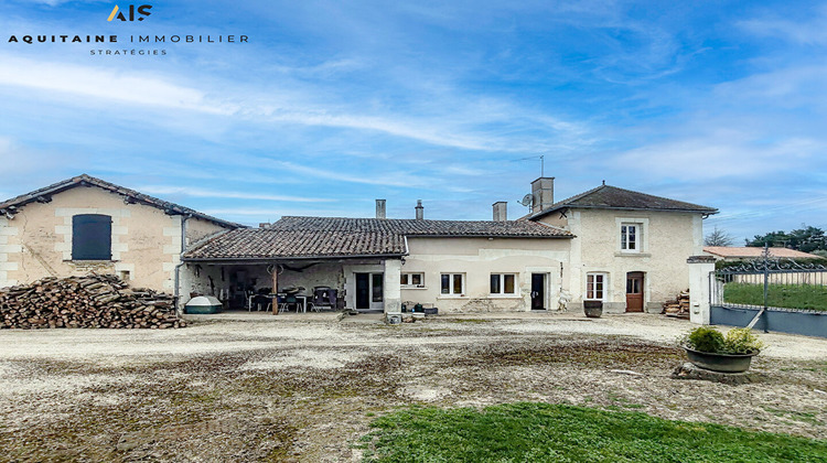 Ma-Cabane - Vente Maison VENDEUVRE-DU-POITOU, 185 m²