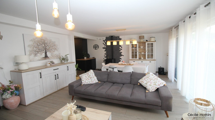 Ma-Cabane - Vente Maison Vendeville, 89 m²