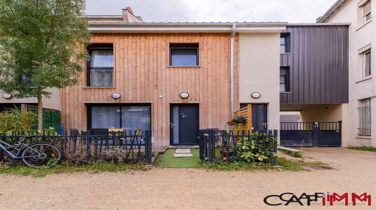 Ma-Cabane - Vente Maison Vénissieux, 82 m²