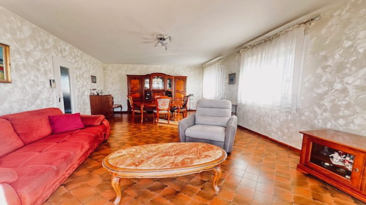 Ma-Cabane - Vente Maison Vénissieux, 78 m²