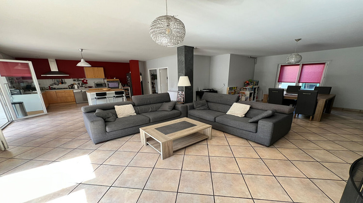 Ma-Cabane - Vente Maison VENISSIEUX, 170 m²